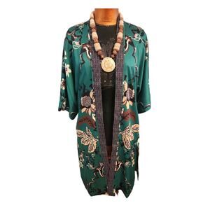 NWT $149 Chico's Green Black Cream Floral Drama Kimono Size XXS/XS Open Front